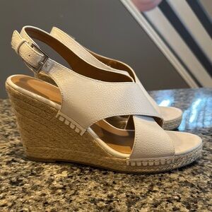 Apt. 9 beige wedges size 10